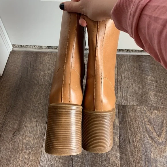 Steve Madden Tan Ankle Boots - Picture 9 of 14
